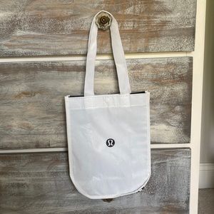 Lululemon Small White and Black Tote